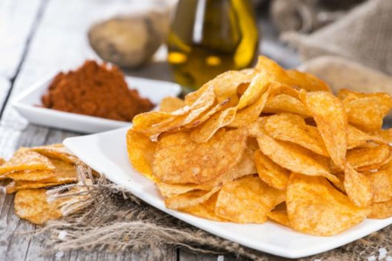 Air-Fried Potato Chips with Paprika